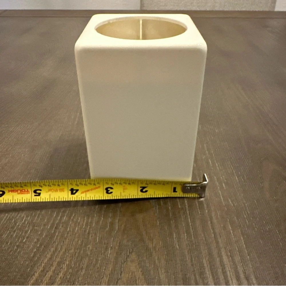 Vintage Dixie Bathroom Cup Pop Up‎ Dispenser Holder Beige Plastic 3oz
